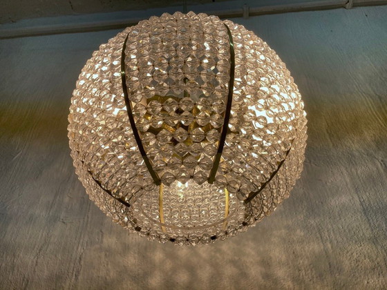 Image 1 of Lampada a sfera di design anni '50 in ottone acrilico stile Emil Stejnar