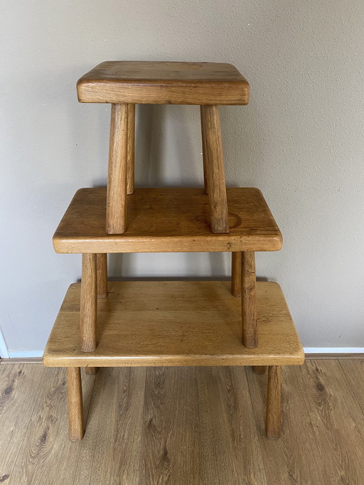 Mesas auxiliares vintage de roble brutalista estilo Charlotte Perriand