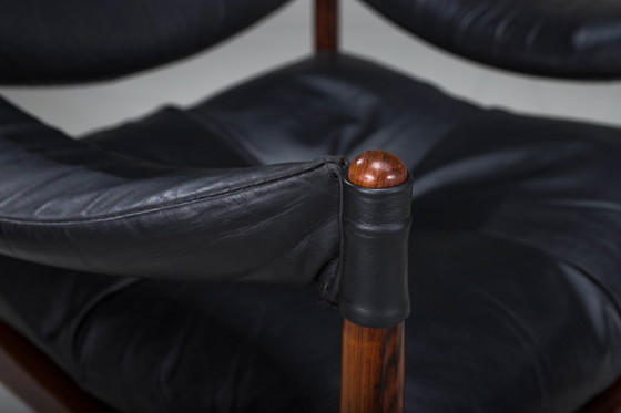 Image 1 of Mid Century Moderne Deense Palisander fauteuils en salontafel van Kristian Vedel voor Sören Willadsen, jaren 1960, set van 3