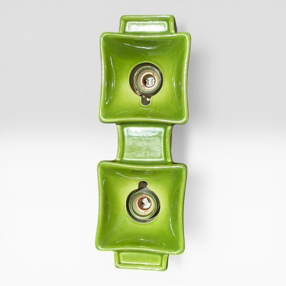 Image 1 of 1 sur 3 : Applique murale verte vintage de PAN Keramik. Lampe verte à deux douilles. Céramique. Style rétro années 70.