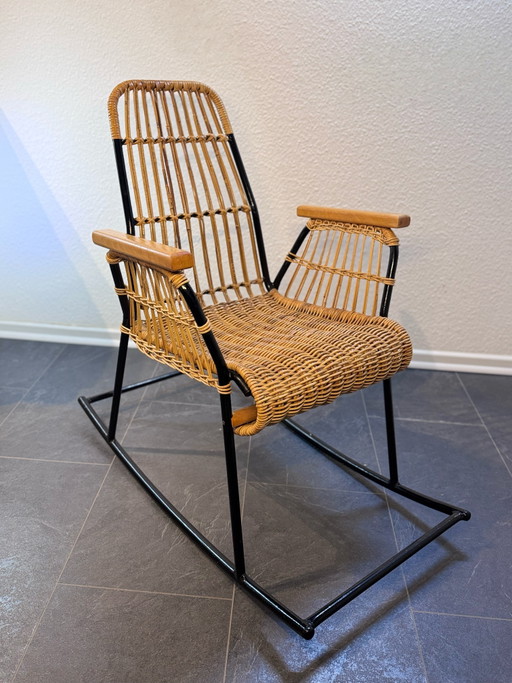 Zeldzame Mid-Century Rotan Schommelstoel - Toegeschreven aan Alan Fuchs voor ÚLUV, Tsjechoslowakije, jaren 60