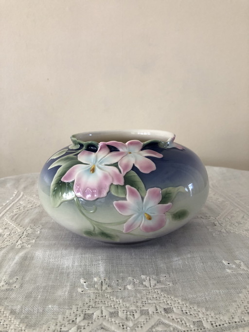 Vaso in porcellana Franz