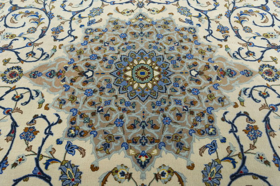 Image 1 of Sughero Kashan annodato a mano – 395 x 300 cm
