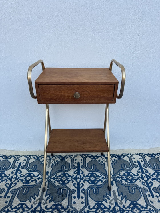 Image 1 of Nachtkastje in Scandinavische stijl uit de jaren 60.