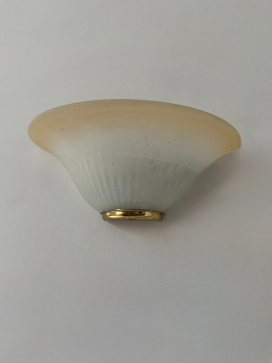 Par de apliques de pared antiguos de cristal moteado, Francia, 1970. – Glass (photo 2 of 5)