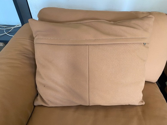 Image 1 of Set of 2 Kuka Home Motorized Recliners with Battery Packs – New Condition