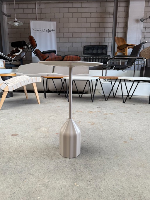 Viccarbe Burin side table