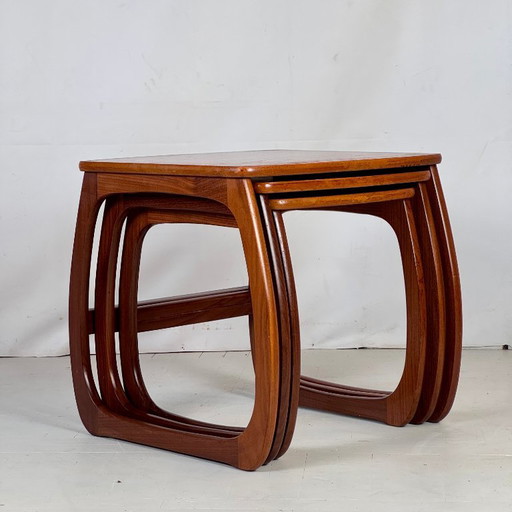 Tables gigognes en teck Nathan, 1960