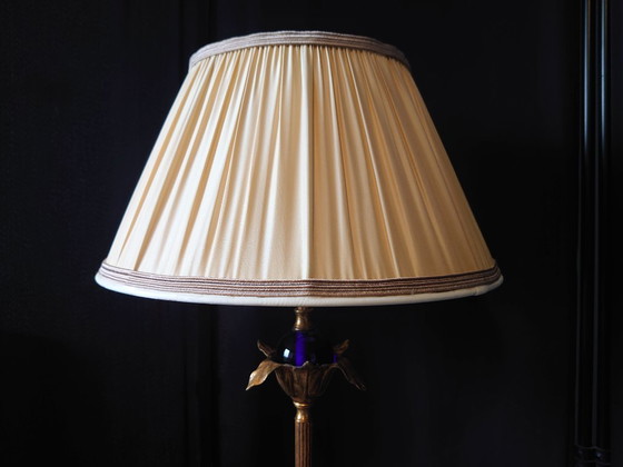 Image 1 of Vintage Hollywood Regency table lamp