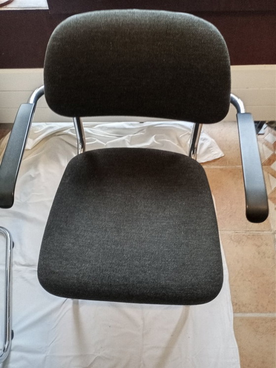 Image 1 of Lande Artifort Schlittenstühle