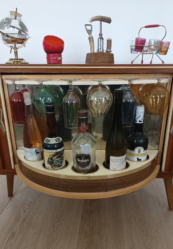 Magische vijftiger jaren hoek bar – Drankenkasten, Glass, Metal (photo 3 of 10)
