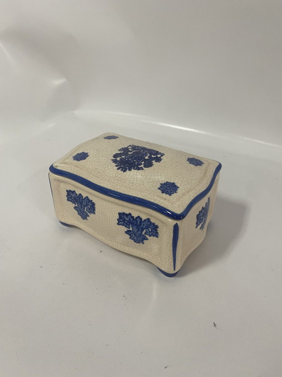 Image 1 of Boîte vintage