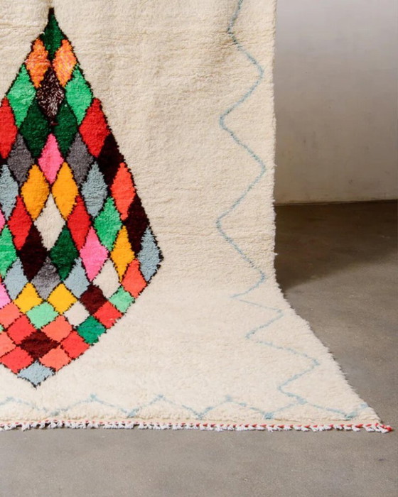 Image 1 of Magnifique Tapis artisanal 250cmx200cm 