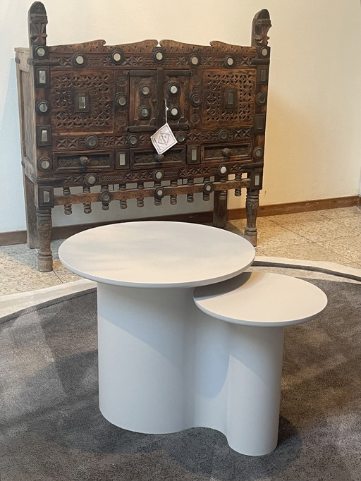 Leolux Pode Flowy Side Table