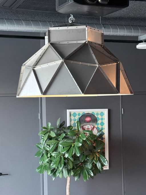 Apollo Pendent Lamp for DARK by Romy Kühne – hanglampen, Aluminium