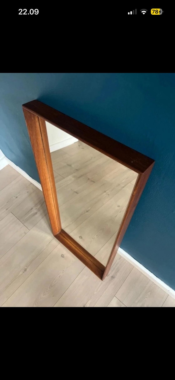 Danish Mid-Century Modern Wall Mirror in Solid Wood (Teak/Rosewood Look), 1950s/60s, Brown (photo 4 of 8)