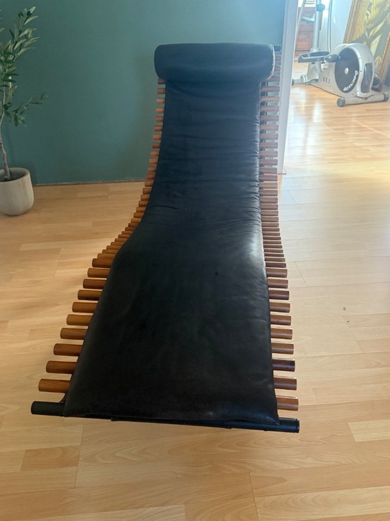 Bijzondere originele vintage Spine Back chaise longue, ontworpen door Peter Strassl in Duitsland in 1978. (photo 3 of 6)