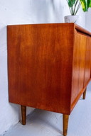Commode vintage en teck, buffet, meuble bas, style danois du milieu du XXe siècle