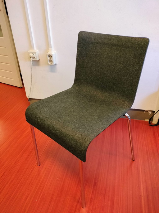 12x Gubi chair II design by Komplot