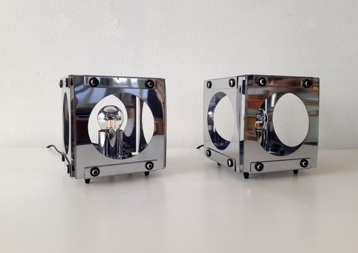 Set of 2 chrome 70s cube table lamps by Goffredo Reggiani, set of space age table lamps