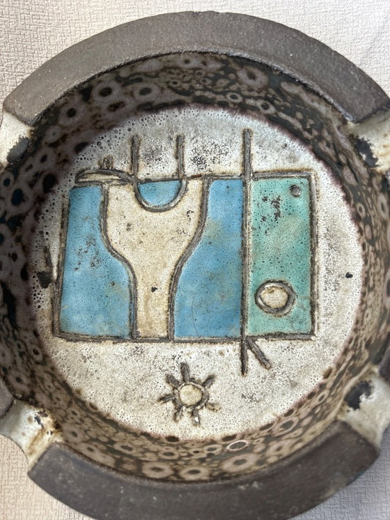 Image 1 of This is a unique studio ceramic plate by Hannie Mein