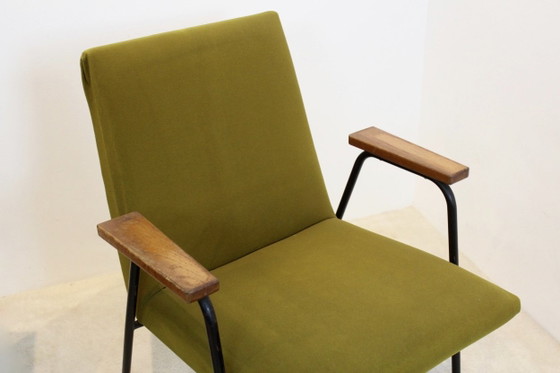 Fauteuils Pierre Guariche par Meurop, Métal, Noir, Mid Century Modern (photo 3 sur 10)