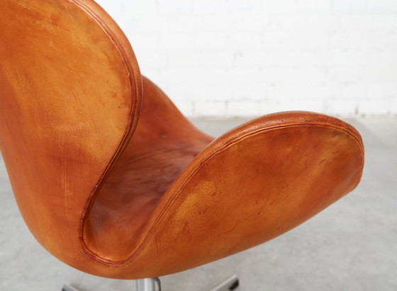 Image 1 of Sedia Swan disegnata da Arne Jacobsen per Fritz Hansen