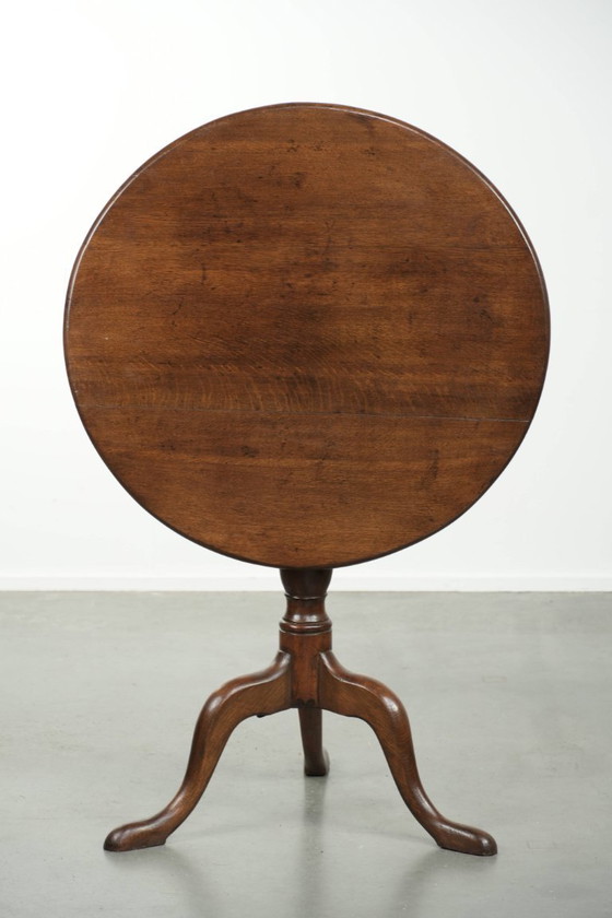 Image 1 of Table d'appoint/table basse anglaise ancienne en chêne, datant de la fin du XVIIIe siècle