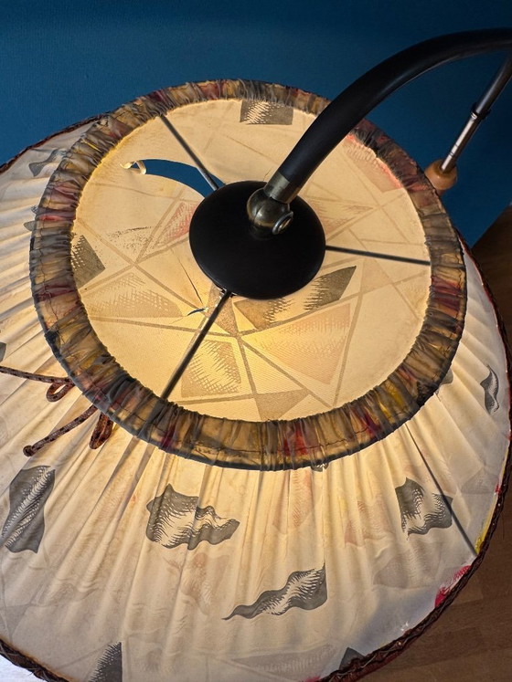 Image 1 of Lampada da terra vintage con tavolino in stile Halabala, anni '50.