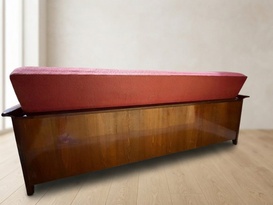 Bordeauxrode opklapbare slaapbank van Edmund Homa, mid-century modern, jaren 60, Tsjechoslowakije, 200 × 88 (photo 10 of 13)