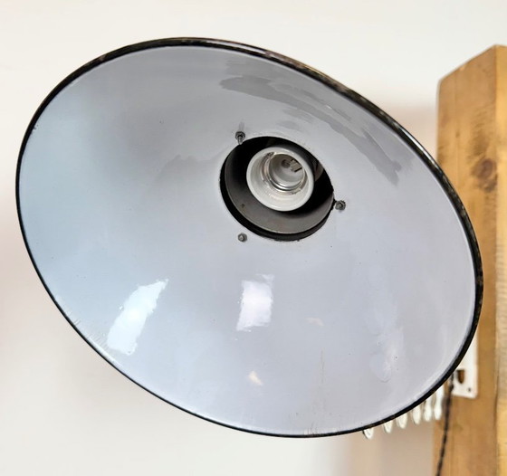 Image 1 of Industriële zwarte geëmailleerde schaarwandlamp, jaren 50