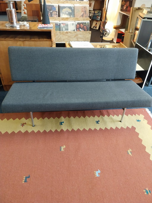 Gispen two-seater sofa 1721 by A.R. Cordemeijer. Designed in 1950.