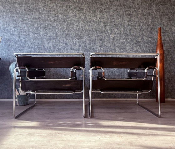 Image 1 of 2 vintage Gavina/Knoll Wassily Model B3 fauteuils, circa jaren 60