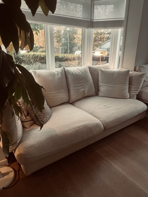 Verzelloni bench for bay window with matching sofa and cushions