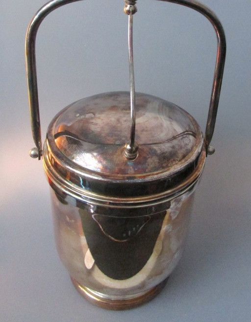 Design - Refrigeratore per ghiaccio di Macabo