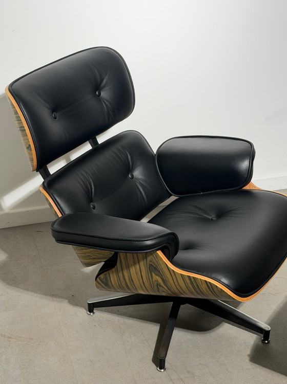 Eames Lounge Chair & Ottoman Replika – Palisander-Finish – Sessel (photo 2 of 10)