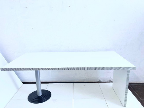 Image 1 of Großer 80er Jahre Schreibtisch Modell Kroma Design Antonia Astori für Driade