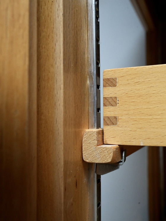 Image 1 of Holzvitrine 1960