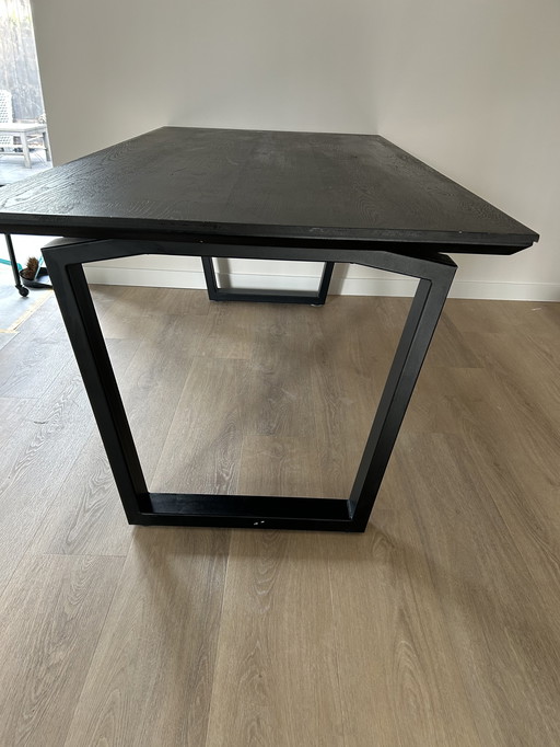 Mesa de comedor de diseño negra 1,90 x 1,00 mtr