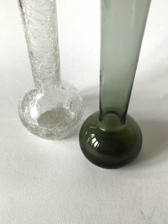 Image 1 of Paire de petits vases en verre vintage et charmants