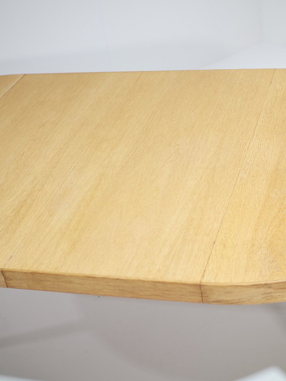 Image 1 of Extendable round dining table Danish oak vintage 1960s