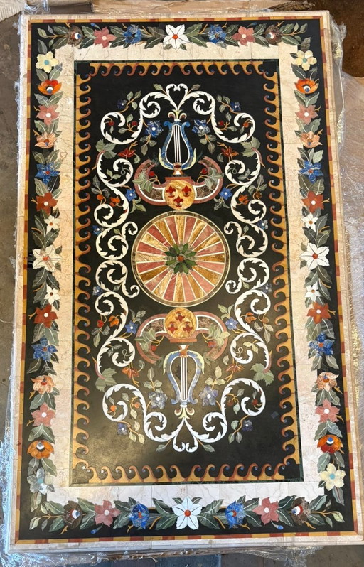 Tavolo artigianale esclusivo da Agra (India) Intarsi in pietre semipreziose