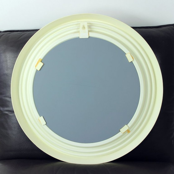 Image 1 of Mid Century Wandspiegel in kunststof lijst, Tsjecho-Slowakije 1960