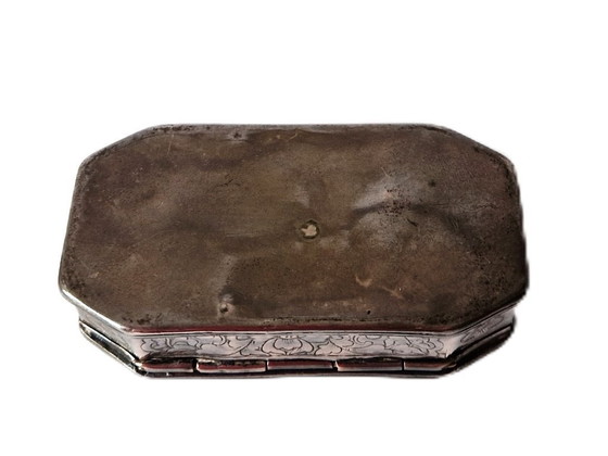 Image 1 of Boîte à tabac indienne ancienne en argent / boîte à tabac