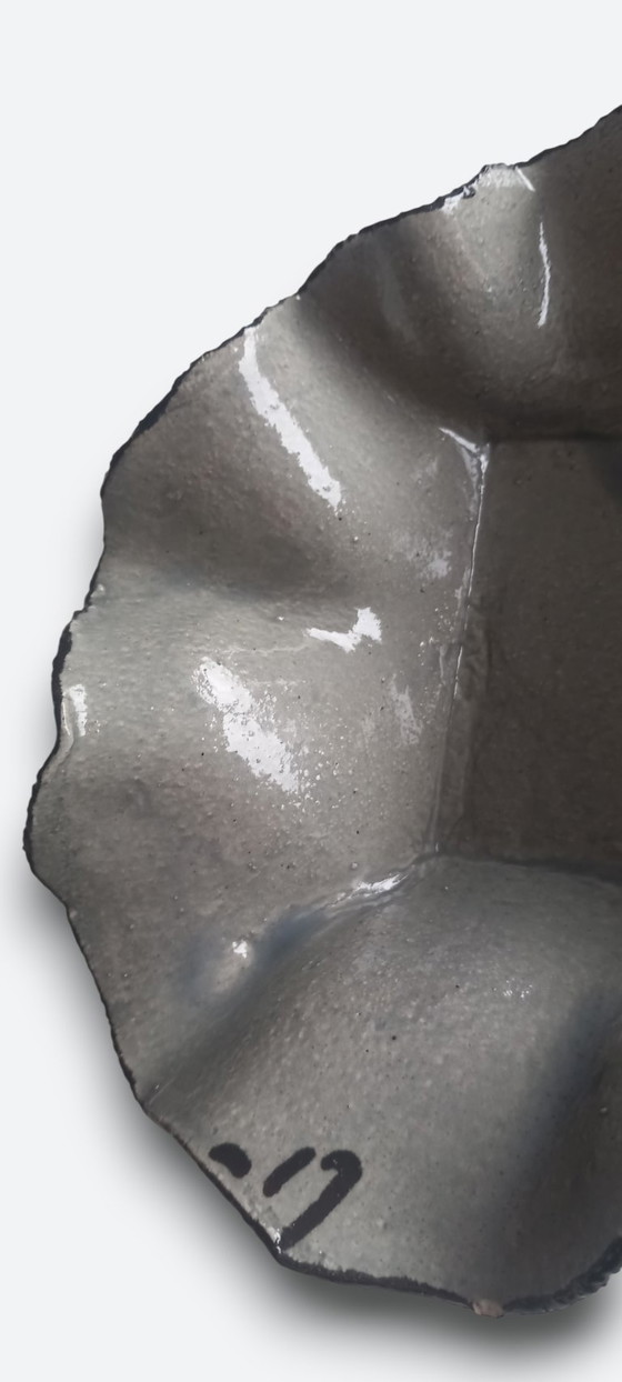 Image 1 of Studio ceramic bowl on foot with organic shape and gray glaze – signed studio mark