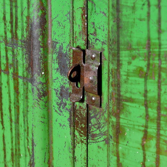 Armadietto industriale verde, anni '50 – Armadi contenitori, Iron, Metal (photo 9 of 13)