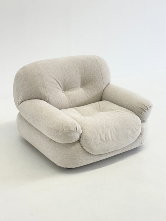 Fauteuil Sapporo de Mario Marenco pour Mobil Girgi, coloris beige crème – Textile (photo 7 of 12)