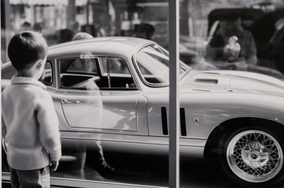 Image 1 of Ferrari "Todo comienza con un sueño" | póster | blanco y negro