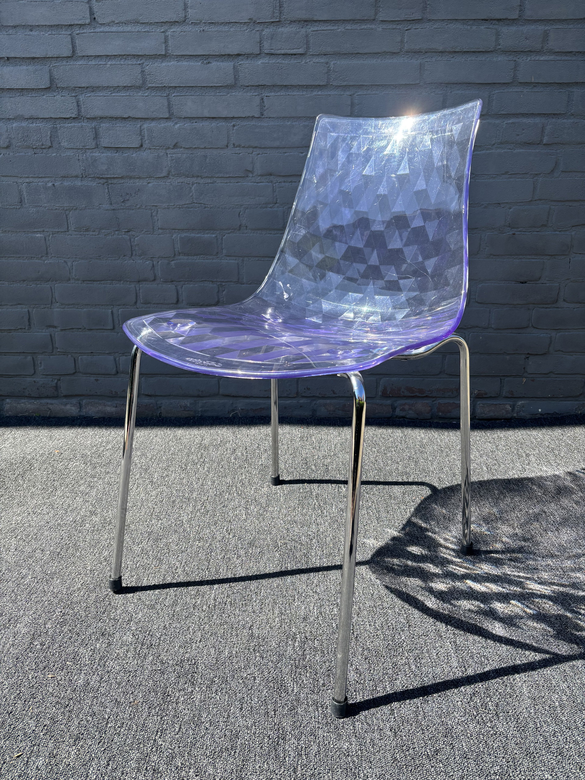 ダイニングチェア Calligaris  ICE Calligaris Ice chair, an iconic piece of Italian design | €80