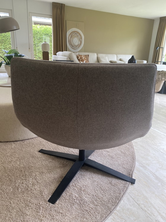 Image 1 of Designer chairs (2 pieces)
